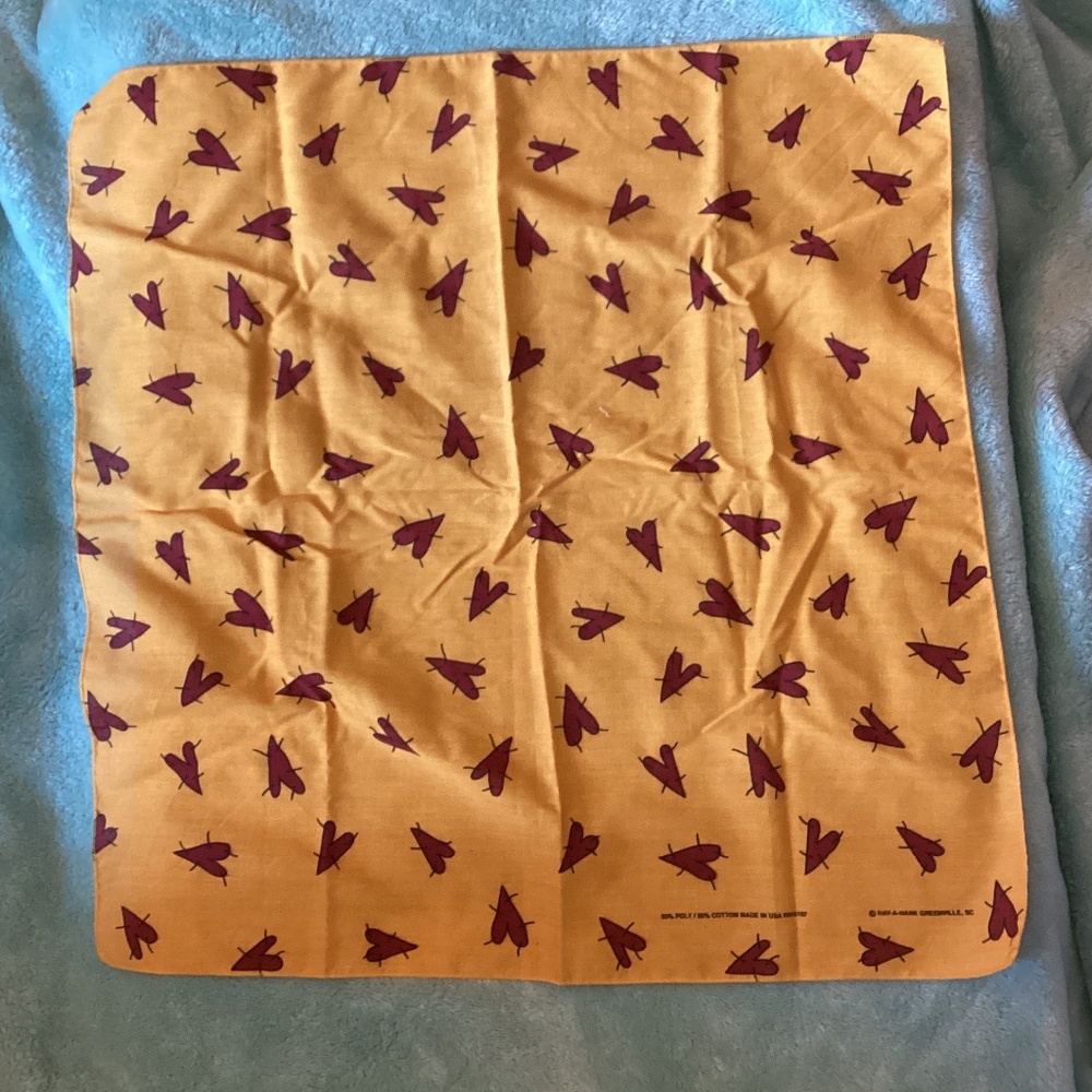 Vintage HAV-A-HANK  Red & Orange Hearts Bandana USA RN #14187 22”x21” ❤️🧡
